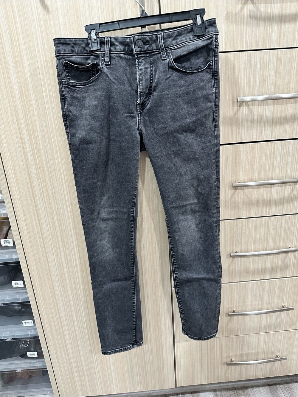 Express Men's Skinny Jeans in Washed Black